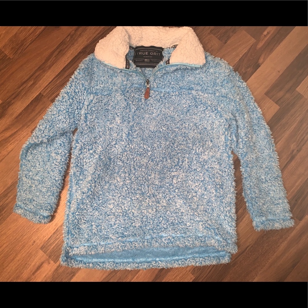 True grit pullover size small